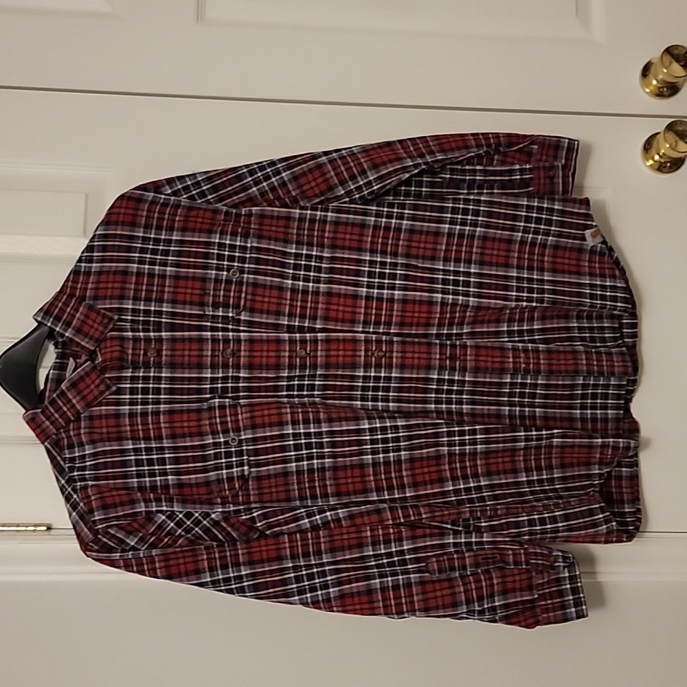 Carhartt shirt sz L